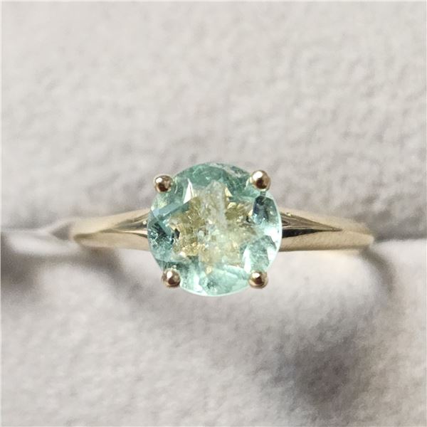 10K Yellow Gold Natural Colombia Emerald(1.2ct)  Ring  Size 5.5 weight 1.63g, Made in Canada,