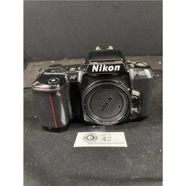 Vintage Nikon F-601 Camera