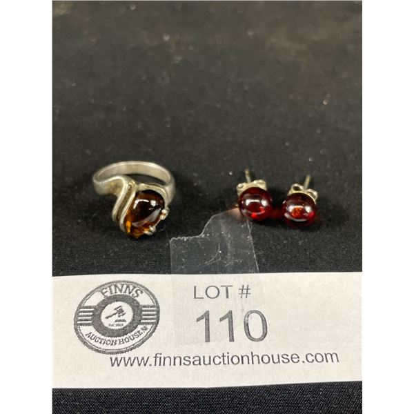 925 Sterling Silver w/Amber Ring & Pair Of Earrings