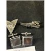 Image 2 : Vintage Silver Tone Cufflinks, Tie Bar & Collar Tips