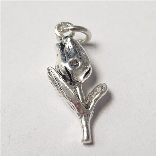 New Silver Rose  Pendant, Suggested Retail Value $60