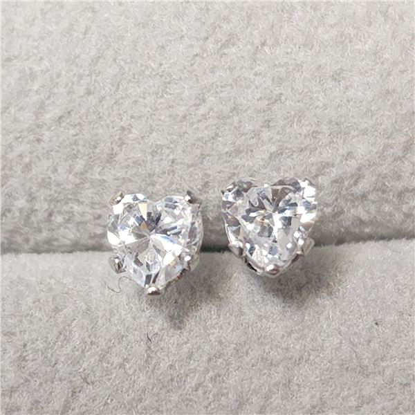 New 14K White Gold Cz Screwback  Earrings, Suggested Retail Value $260