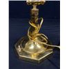 Image 2 : Vintage 17" tall 13" wide Working Tabletop Lamp