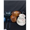Image 3 : Vintage Kitchen Lot of Wooden Bowls, Salad Bowls, etc