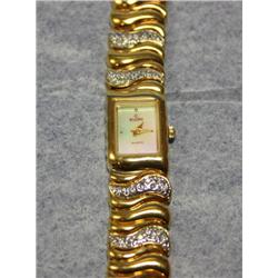Elgin Gold Color Mother Pearl Dial Ladies Watch