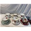 Image 1 : Tea cups and saucers
