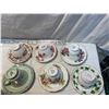 Image 2 : Tea cups and saucers
