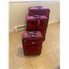 Image 1 : 3 piece suitcase set