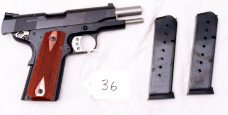 Smith & Wesson SW1911PD .45cal Semi Auto Pistol