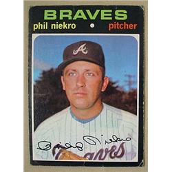 1971 TOPPS PHIL NIEKRO NO. 30 BASEBALL CARD
