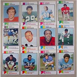 LOT OF 12 1973 TOPPS FOOTBALL CARDS