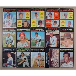 LOT OF 15 1971 TOPPS BASEBALL CARDS - Incl. 1971 R