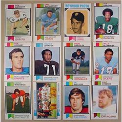 LOT OF 12 1973 TOPPS FOOTBALL CARDS