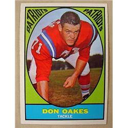 1967 TOPPS DON OAKES NO. 8 FOOTBALL CARD