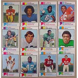 LOT OF 12 1973 TOPPS FOOTBALL CARDS