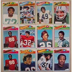 LOT OF 12 1977 TOPPS FOOTBALL CARDS