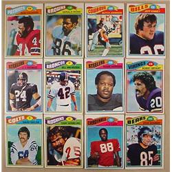 LOT OF 12 1977 TOPPS FOOTBALL CARDS