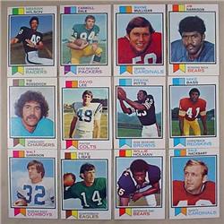 LOT OF 12 1973 TOPPS FOOTBALL CARDS