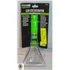 Image 1 : NEW LED FLASHLIGHT WITH ICE SCRAPPER