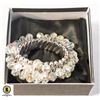 Image 1 : VINTAGE 1950'S "CHA CHA" BRACELET IN GIFT BOX