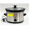 Image 1 : NEW ELITE GOURMET SMALL 2QT OVAL SLOW COOKER