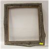 Image 1 : LARGE BARN WOOD FRAME