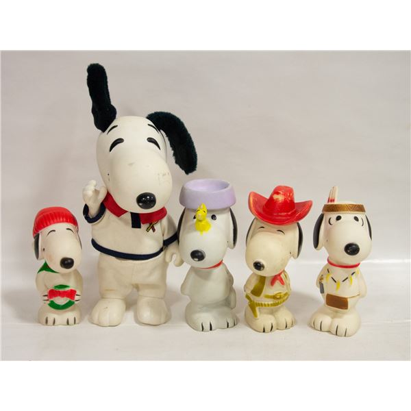 5 VINTAGE SNOOPY FIGURES