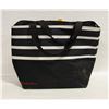 Image 1 : THERMAL BLACK & WHITE PRESIDENTS CHOICE BAG