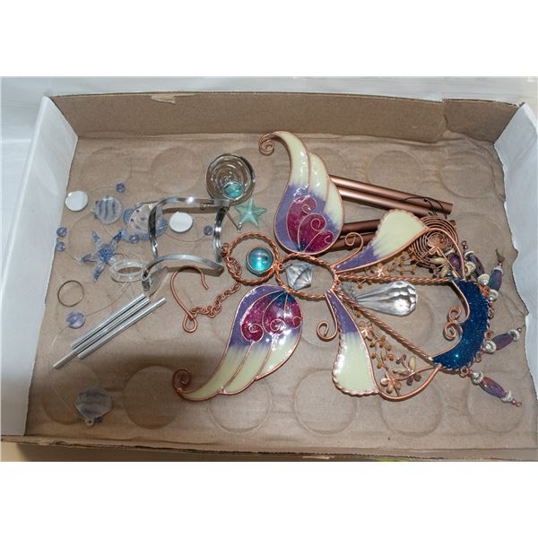 FLAT OF ASSORTED WIND CHIMES