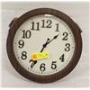 Image 1 : WALL CLOCK WITH NICE ROPE HANG