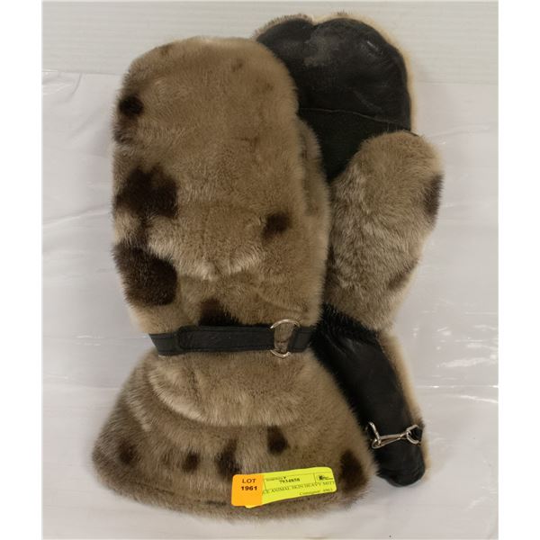 ANIMAL SKIN HEAVY MITTS