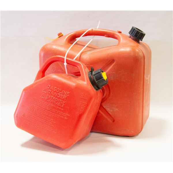 1 LG AND 1 SM GAS CAN