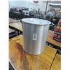 Image 1 : Lidded Stockpot