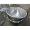Image 1 : 2-Footed Colander - 2 X $