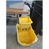 Image 1 : Mop Bucket