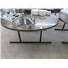 Image 1 : 10-Metal 6' Diameter Round Banquet Tables - 10 X $