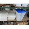 Image 1 : Measuring Bin & Lids