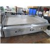 Image 1 : Commercial 36" Gas Flat Grill