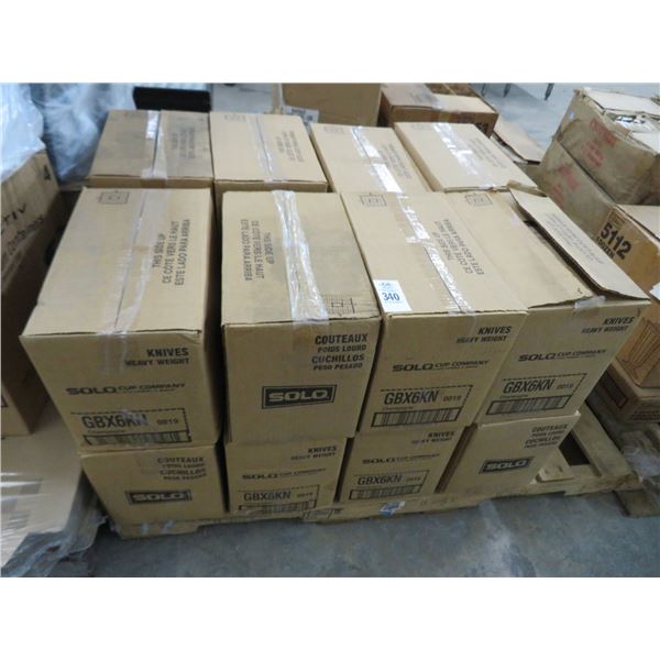 Pallet of Solo Plastic Knives