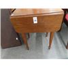 Image 1 : Small Mahogany Drop Leaf Table