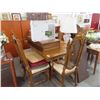 Image 1 : Thomasville Oak Dining Table w/6 Chairs and Hutch