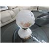Image 2 : Hurricane Floral Lamp