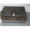 Image 1 : Vintage Distressed Wood 4 Drawer Chest