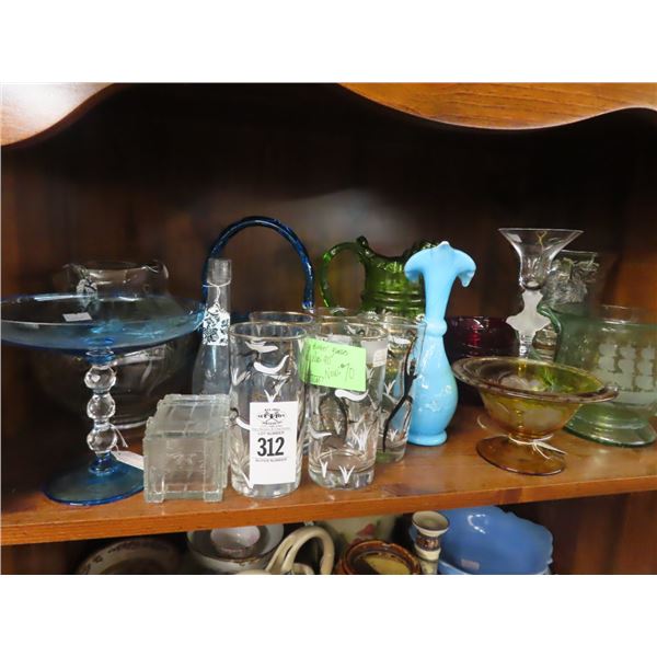 Lot of Vintage Drink Glasses, Glass Basket,Pitchers & Footed Bowl (17)