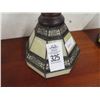 Image 2 : Leaded Glass 3 Light Chandelier