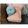 Image 1 : Pink Cushioned Wingback Chair