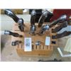 Image 2 : Knife Block and Knives