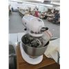 Image 1 : Kitchen Aid Stand Mixer