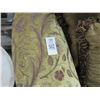 Image 2 : Green Floral Fabric Sofa