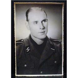 LARGE WW2 NAZI GERMAN PORTRAIT PHOTO OF AN SS SOLD